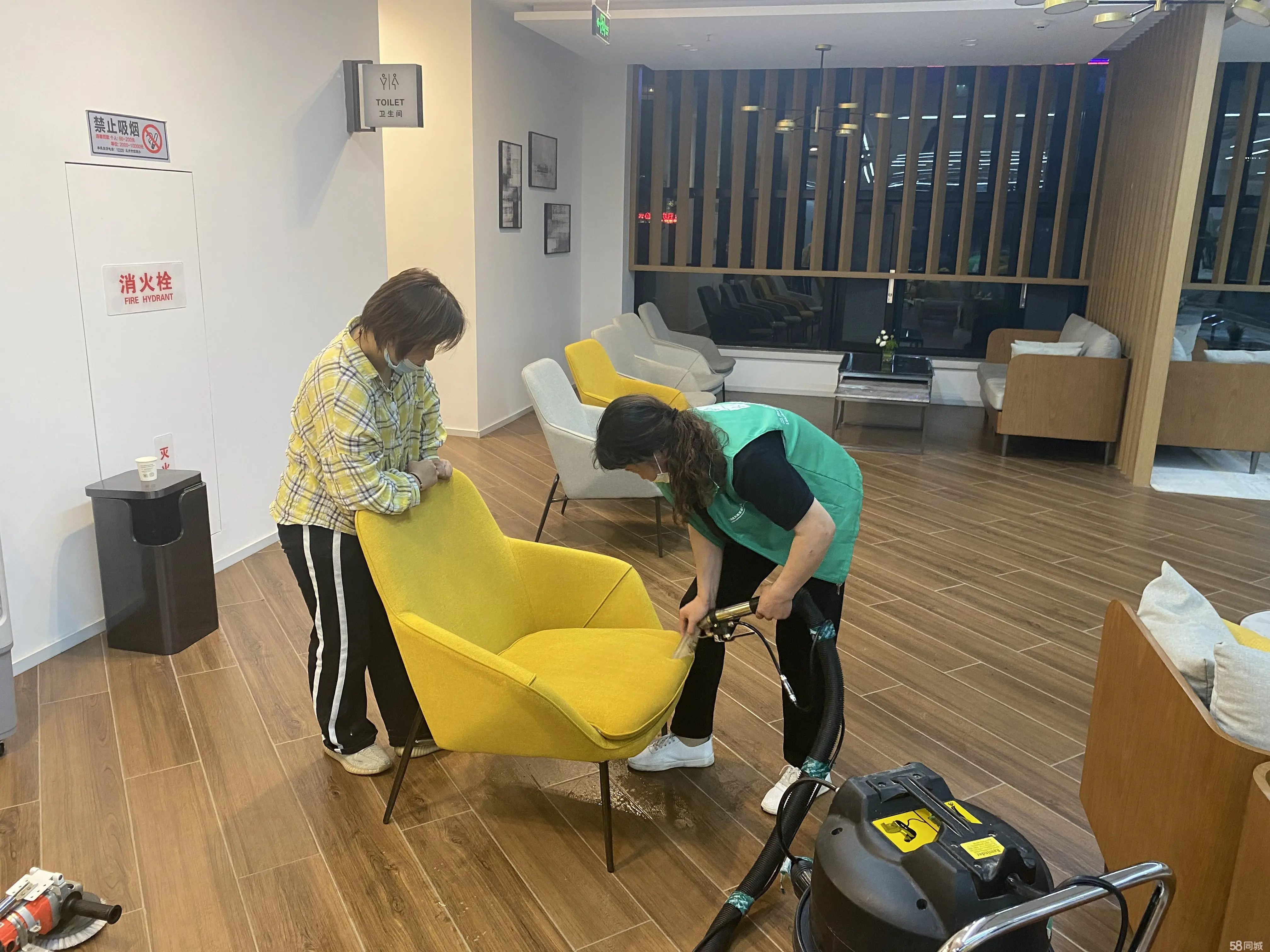 兰州姚大姐家政清洗·兰州姚大姐家政清洗/擦玻璃/油烟机清洗/ 兰州姚大姐家政清洗·兰州姚大姐家政清洗/擦玻璃/油烟机清洗/